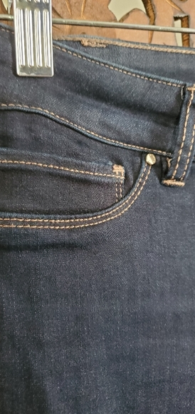 WHBM The Jegging Stretch Skinny Jean - Picture 4 of 6